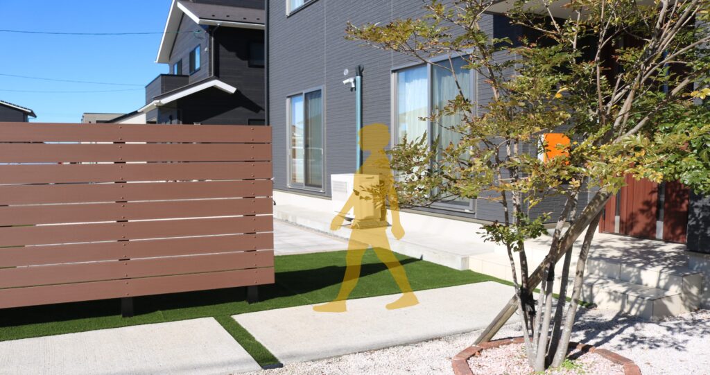 出雲市 外構リフォーム 庭を囲うフェンス施工事例